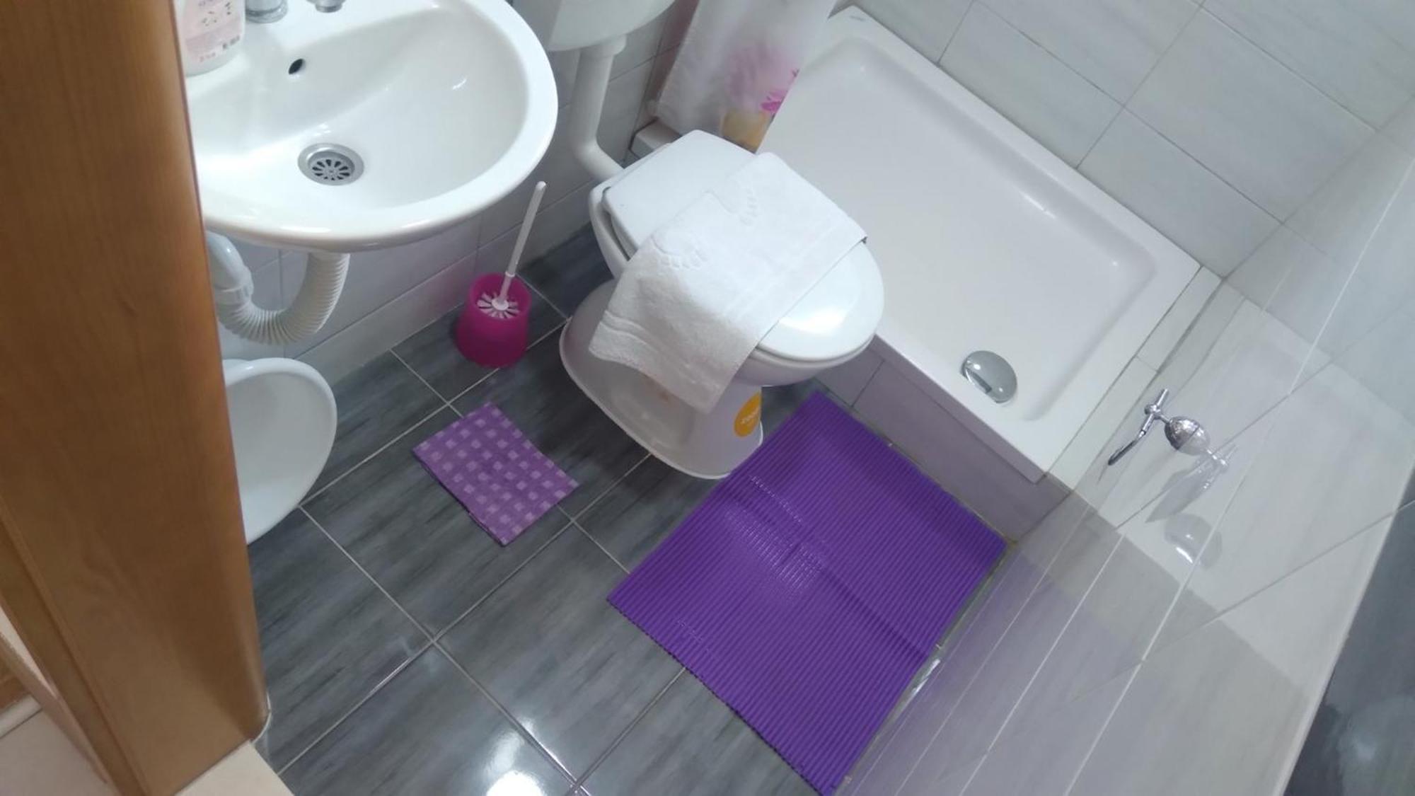 Apartments Leza Неум Екстериор снимка