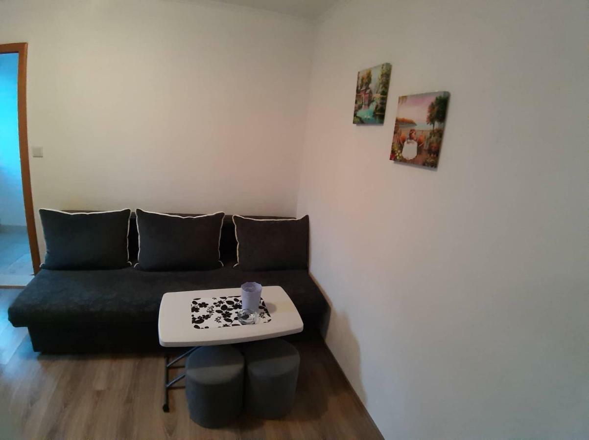 Apartments Leza Неум Екстериор снимка